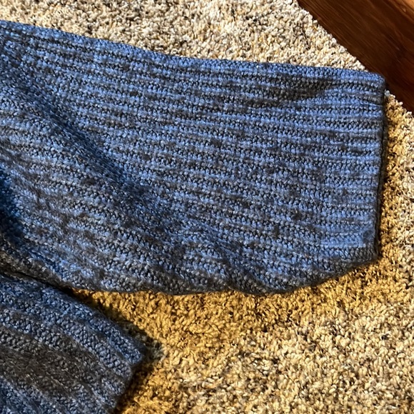 Beautiful blue chunky H&M cropped sweater - Picture 4 of 4